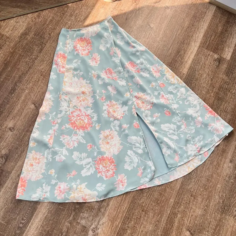 Abercrombie and Fitch floral midi skirt with slit dainty sweet minimalist vacay